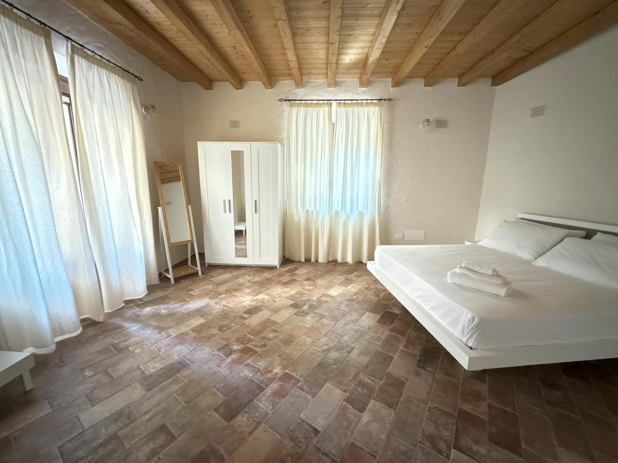 Casa Marinari Bed & Breakfast สกาเลอา ภายนอก รูปภาพ